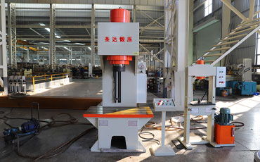 200噸單臂液壓機多少錢？